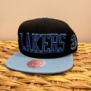 Los Angeles lakers snapback hat